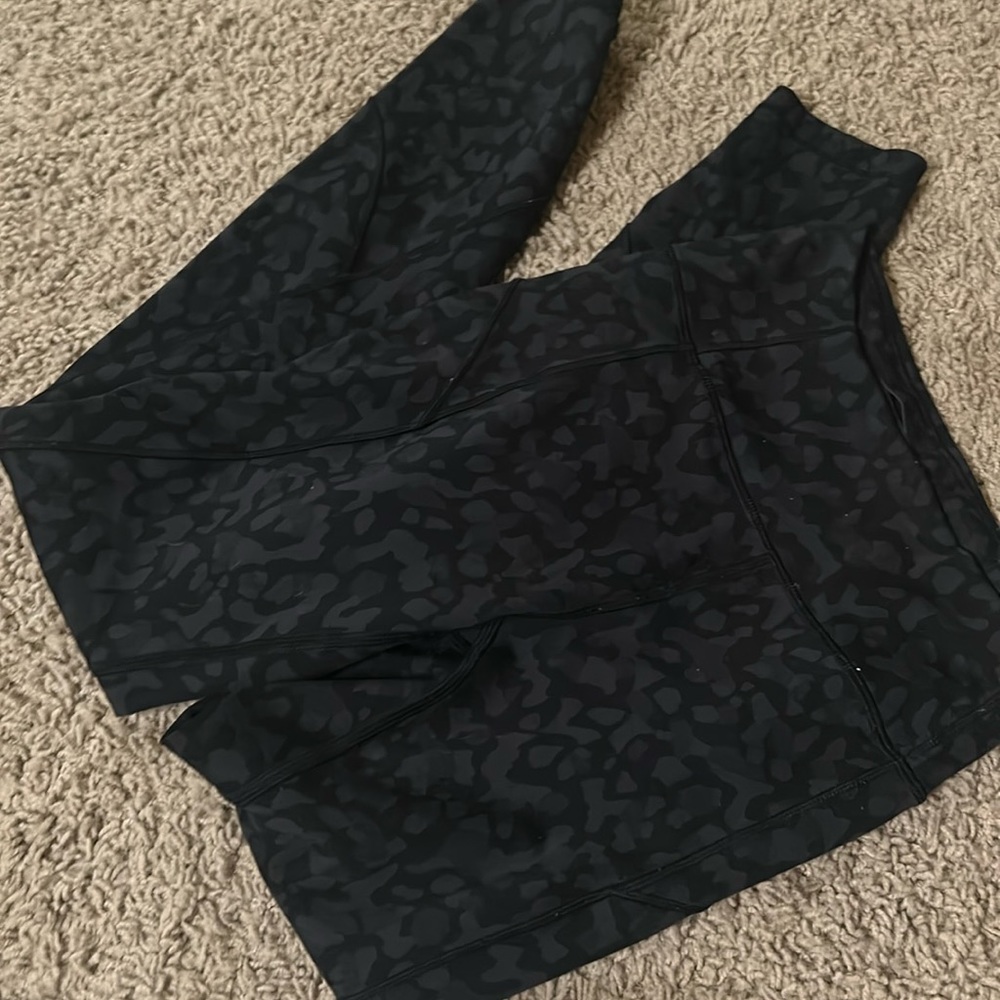 cheetah size 2 leggings 28”
